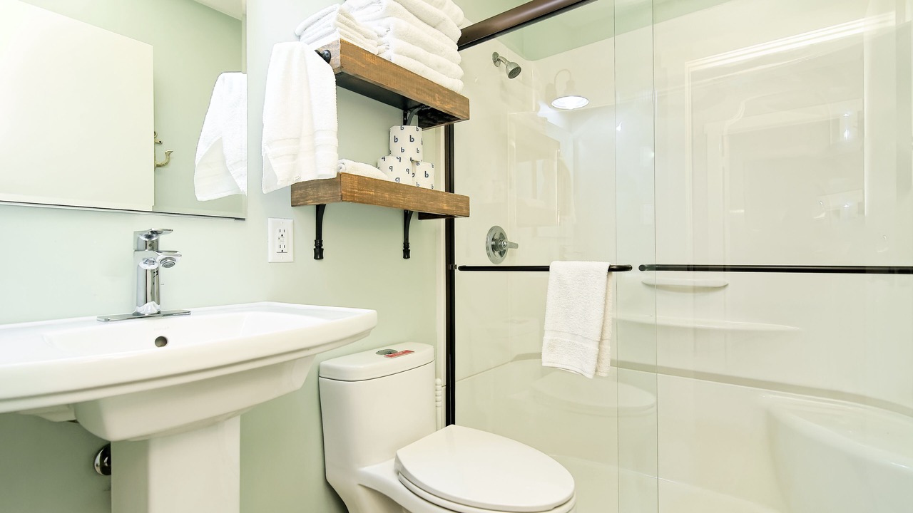 Photo of Bathroom in Branson