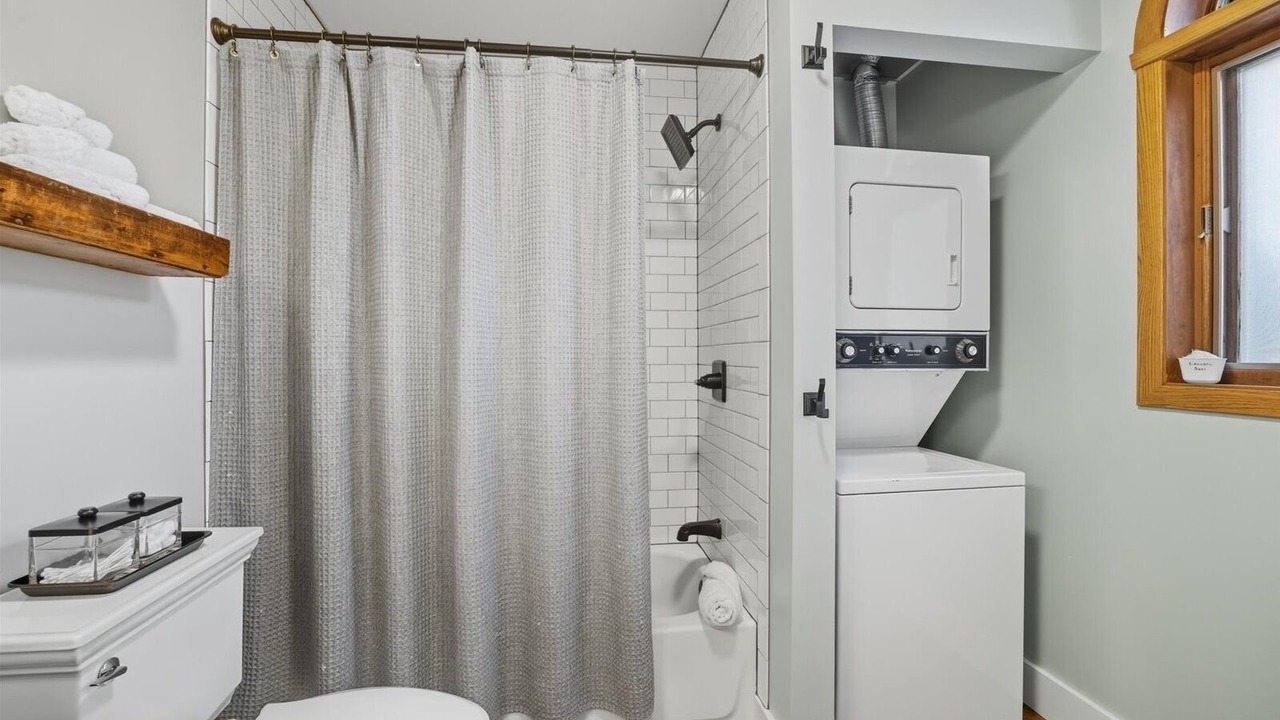 Photo of Bathroom in Biwabik