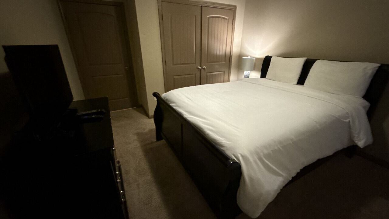 Photo of Bedroom in Grogan's Mill