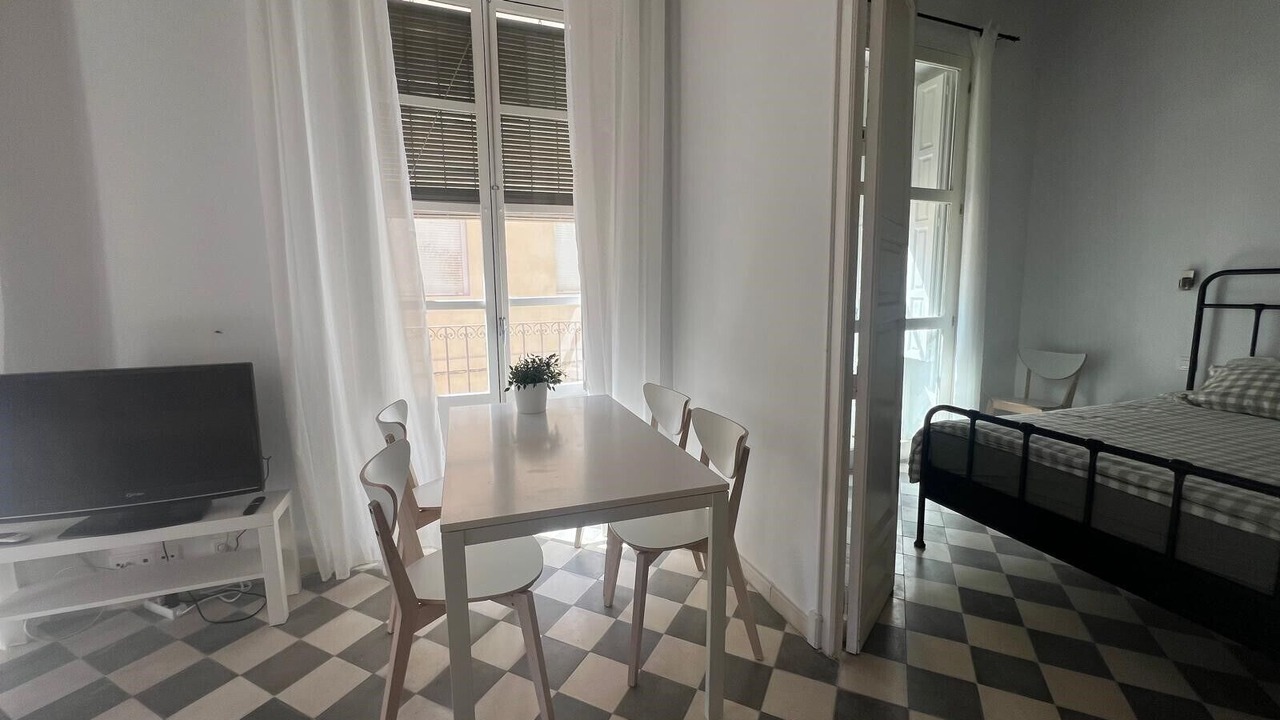 Photo of Bedroom in Barri Vell - Santa Creu