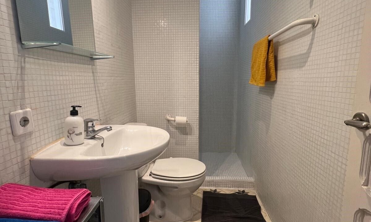 Photo of Bathroom in Barri Vell - Santa Creu