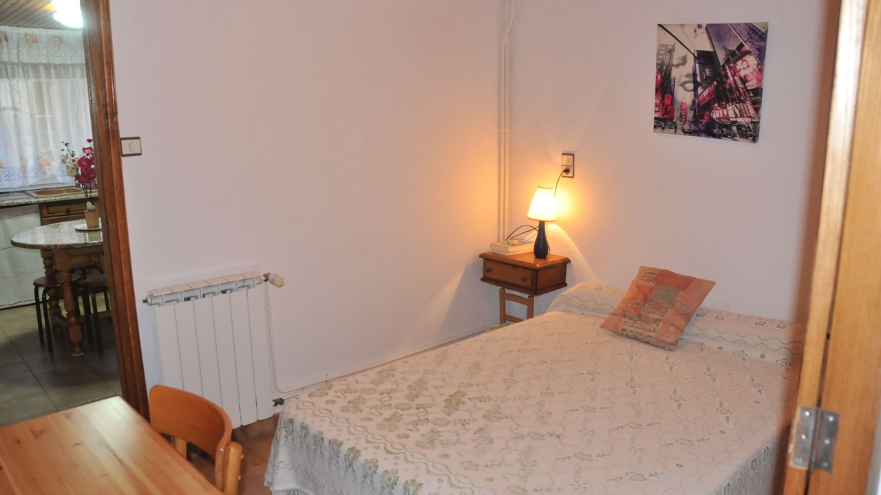 Photo of Bedroom in Luzenac