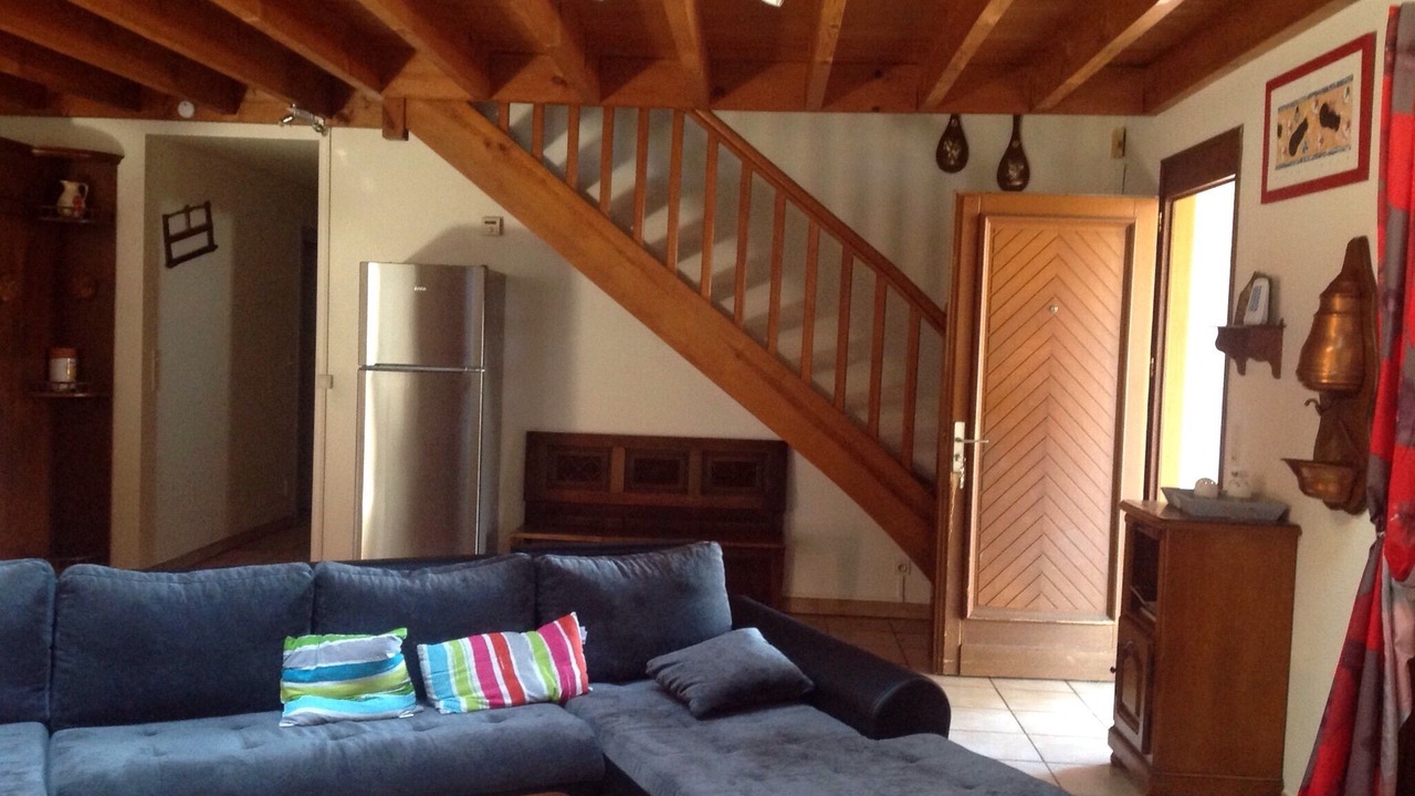 Photo of Livingroom in Ispoure