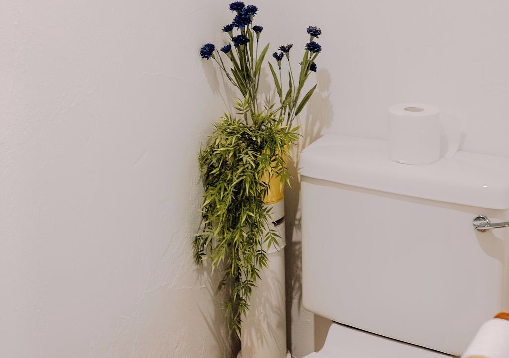 Photo of Bathroom in St Margaret's at Cliffe
