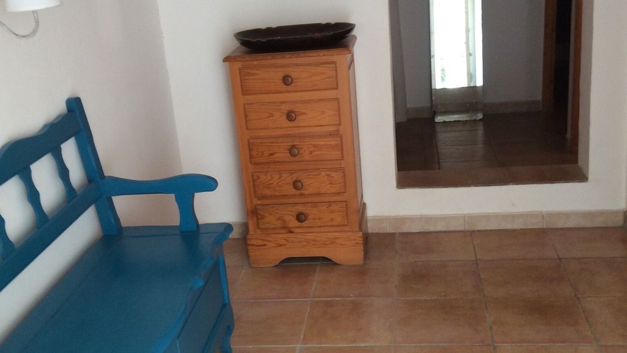 Photo of Others in Aups