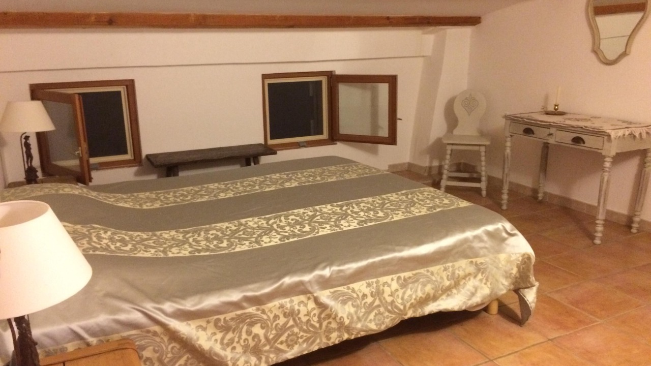 Photo of Bedroom in Aups