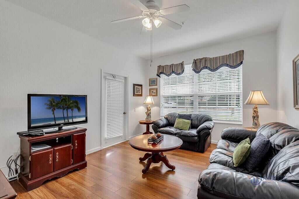 Photo of Livingroom in Windsor Palms