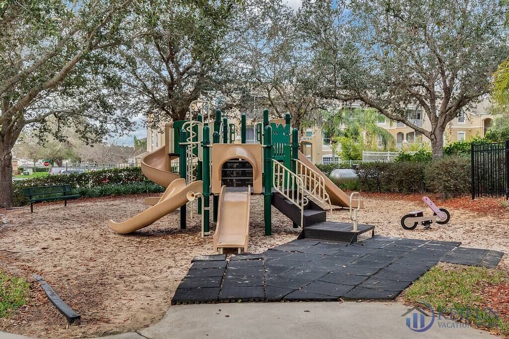 Photo of Others in Windsor Palms