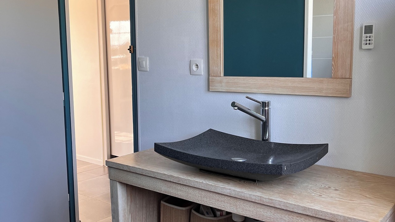 Photo of Bathroom in Kerlouan