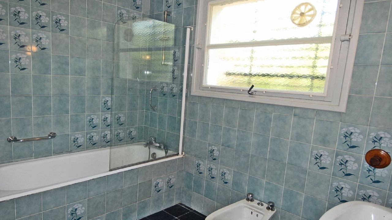 Photo of Bathroom in Lannes