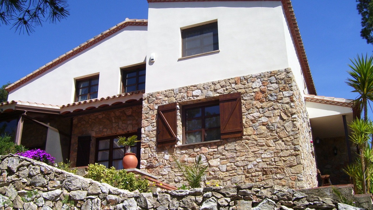 Photo of Outdoor in L'Albiol