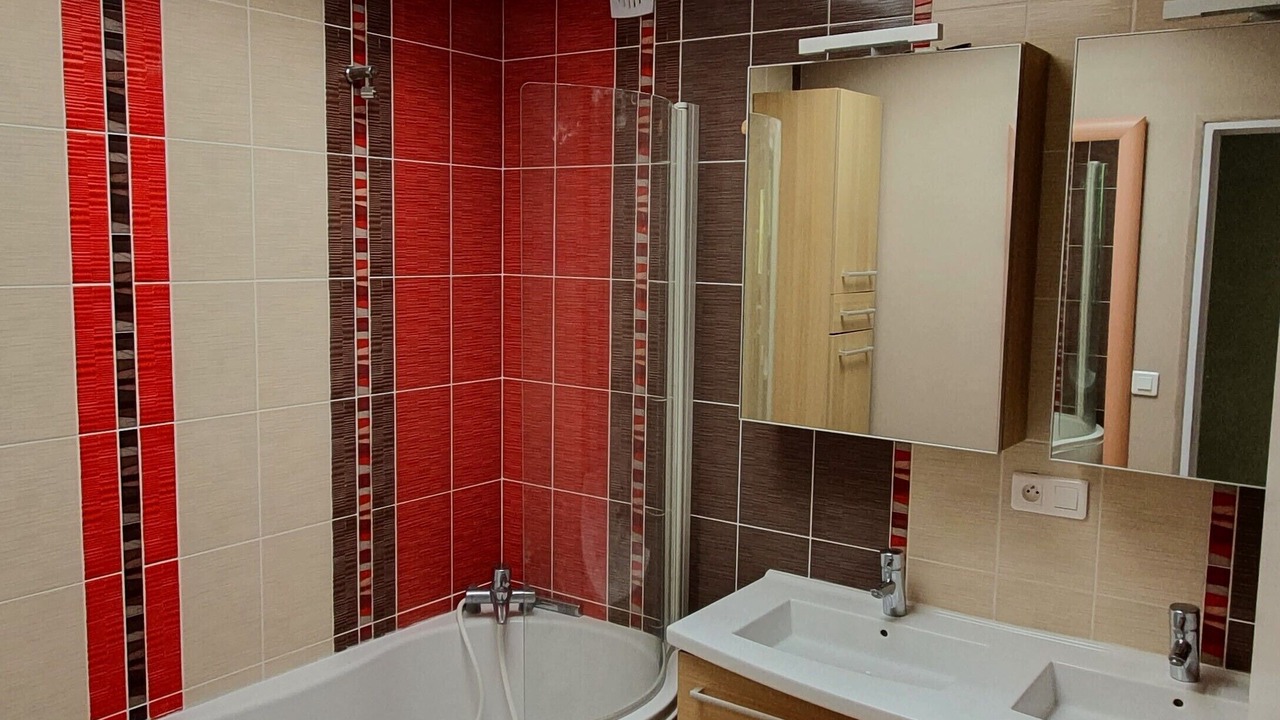 Photo of Bathroom in Aramon