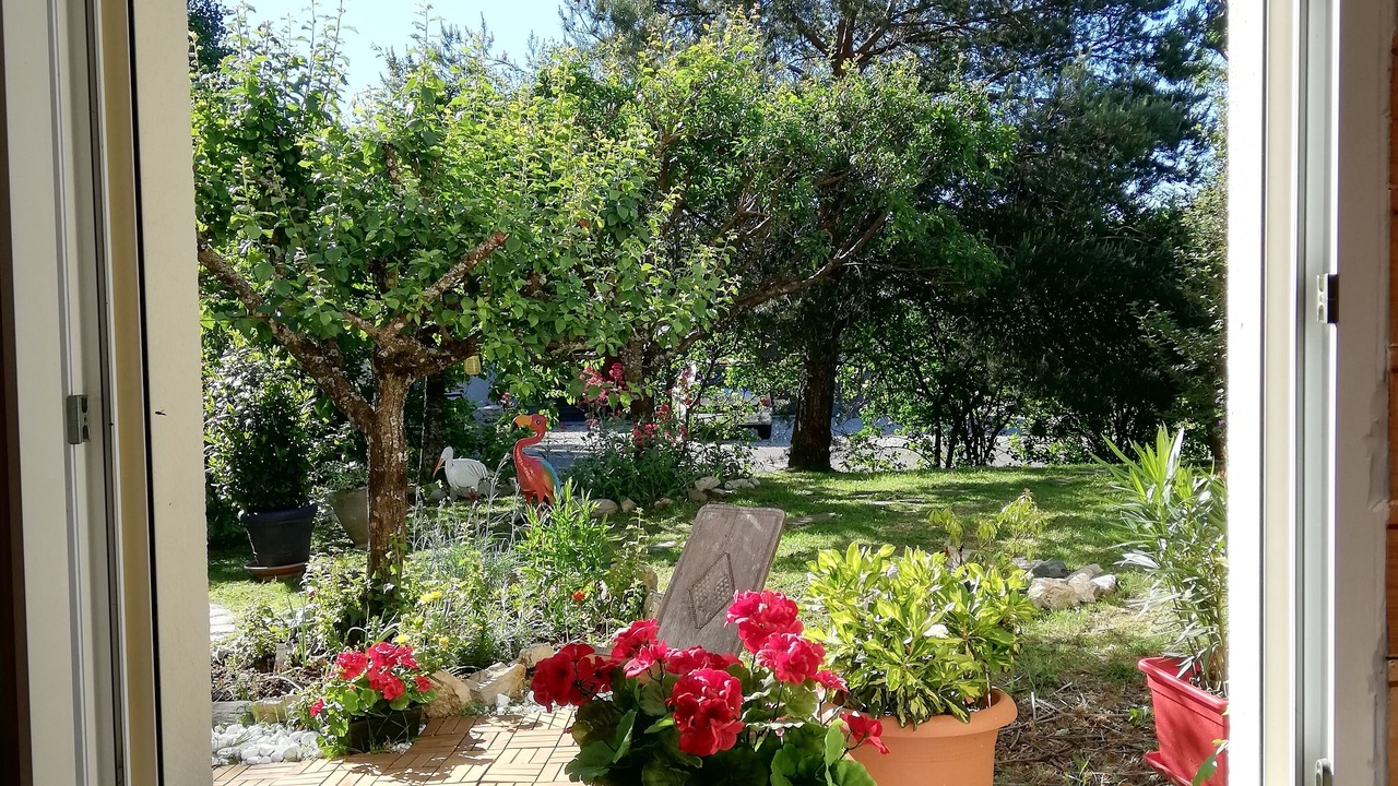 Photo of Others in Montfaucon