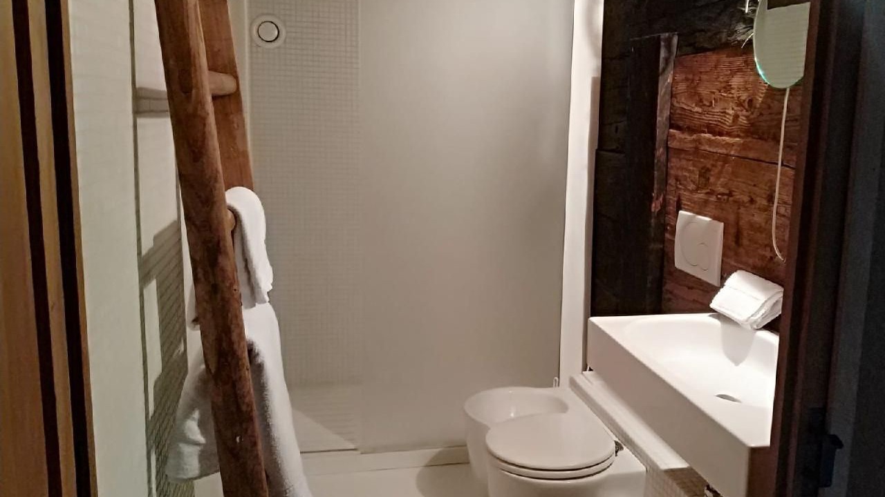 Photo of Others in Bosco Gurin