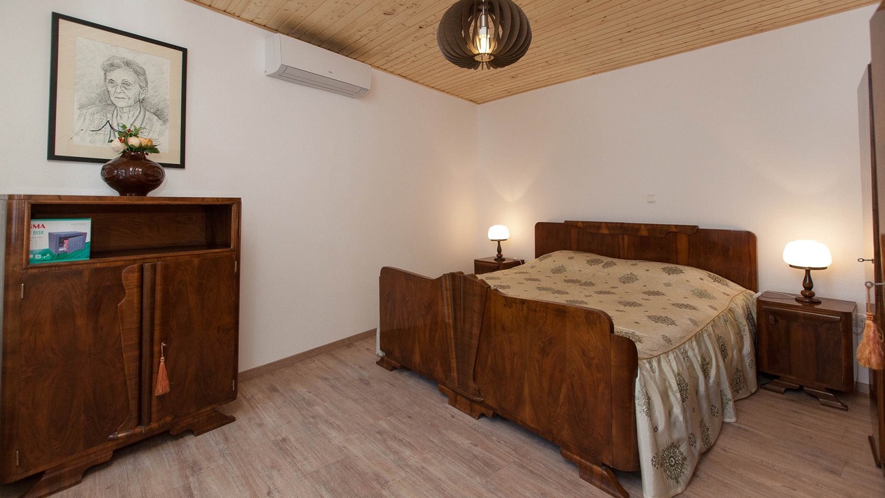 Photo of Bedroom in Omisalj