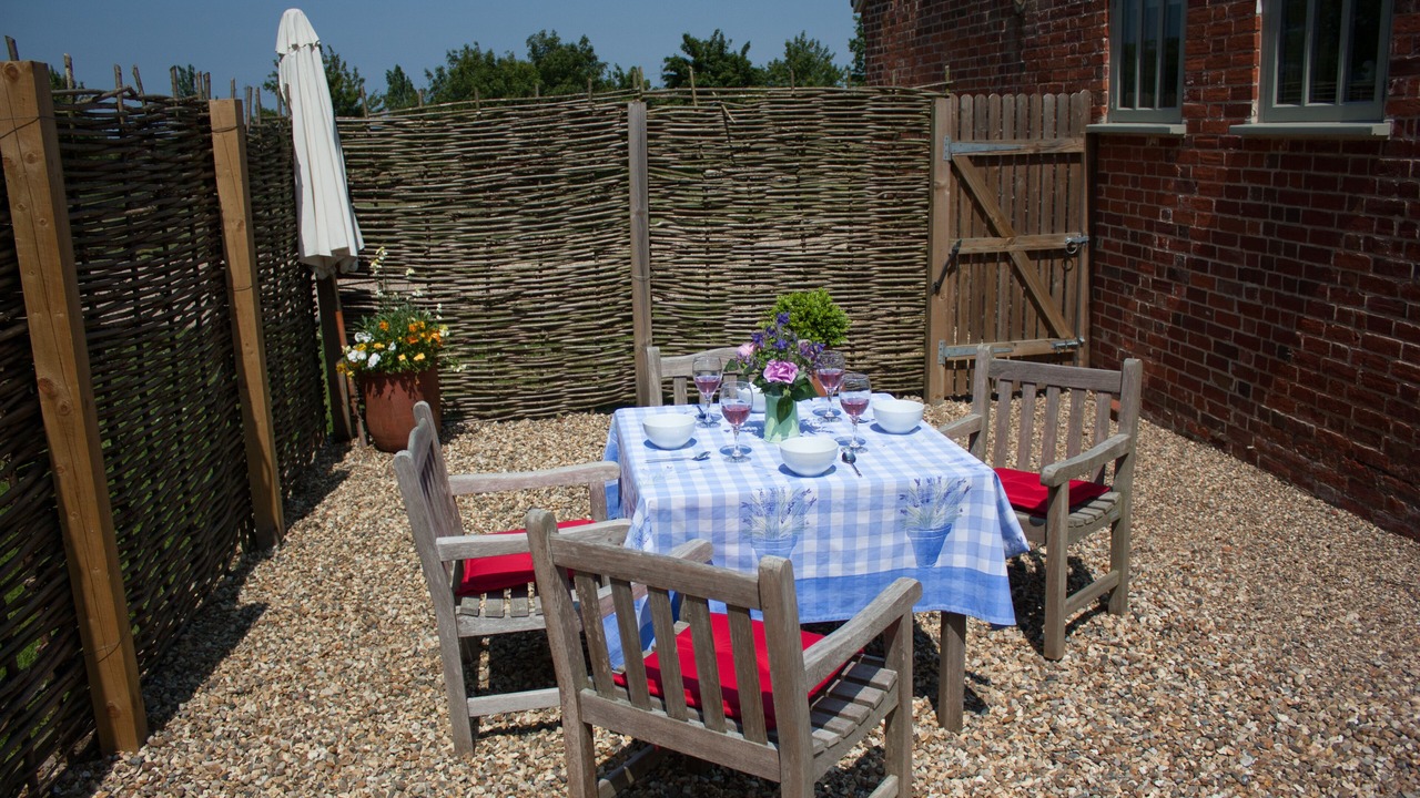 Photo of Outdoor in Knodishall