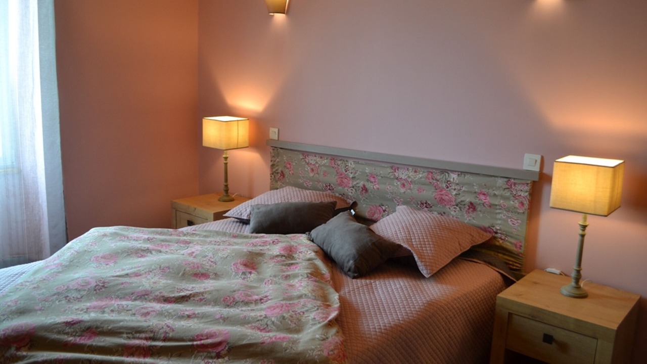 Photo of Bedroom in Montcabrier