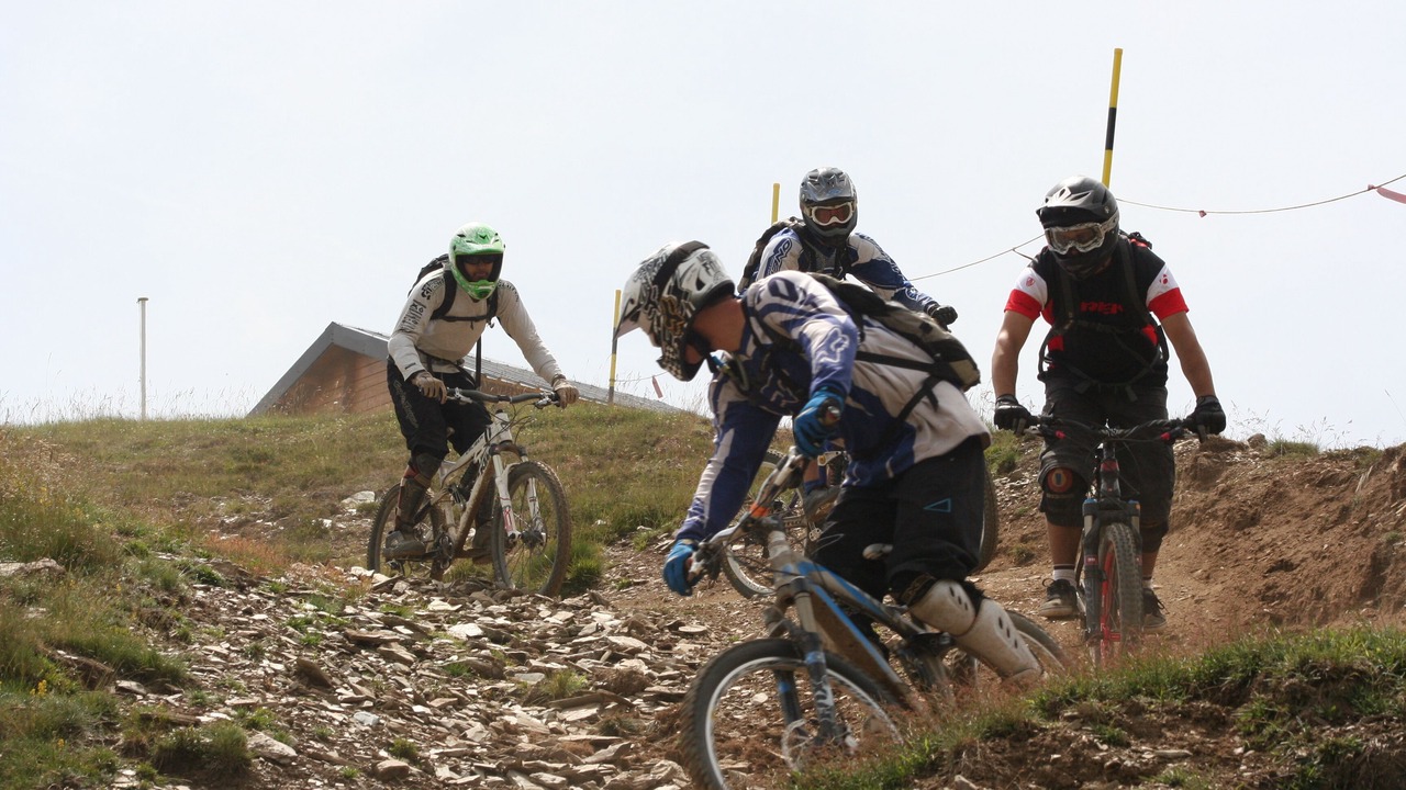 Photo of Others in Cadeilhan-Trachere