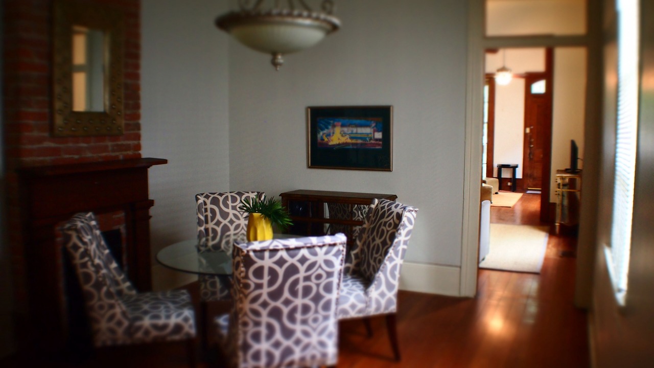 Photo of Livingroom in West Riverside