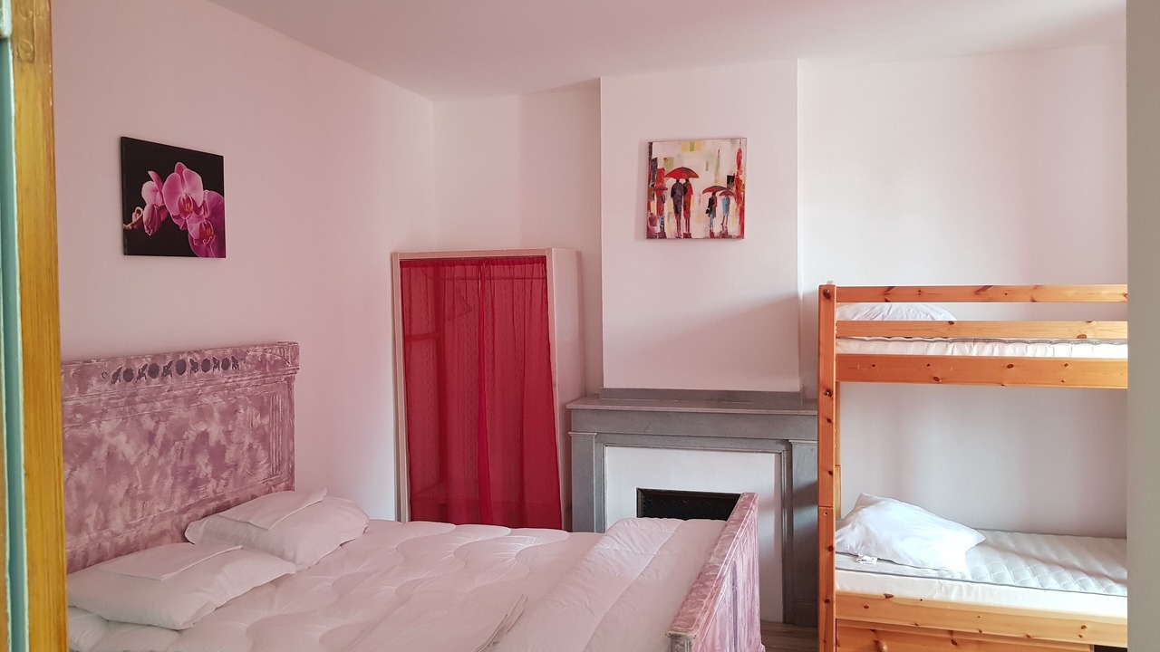 Photo of Bedroom in Pomas