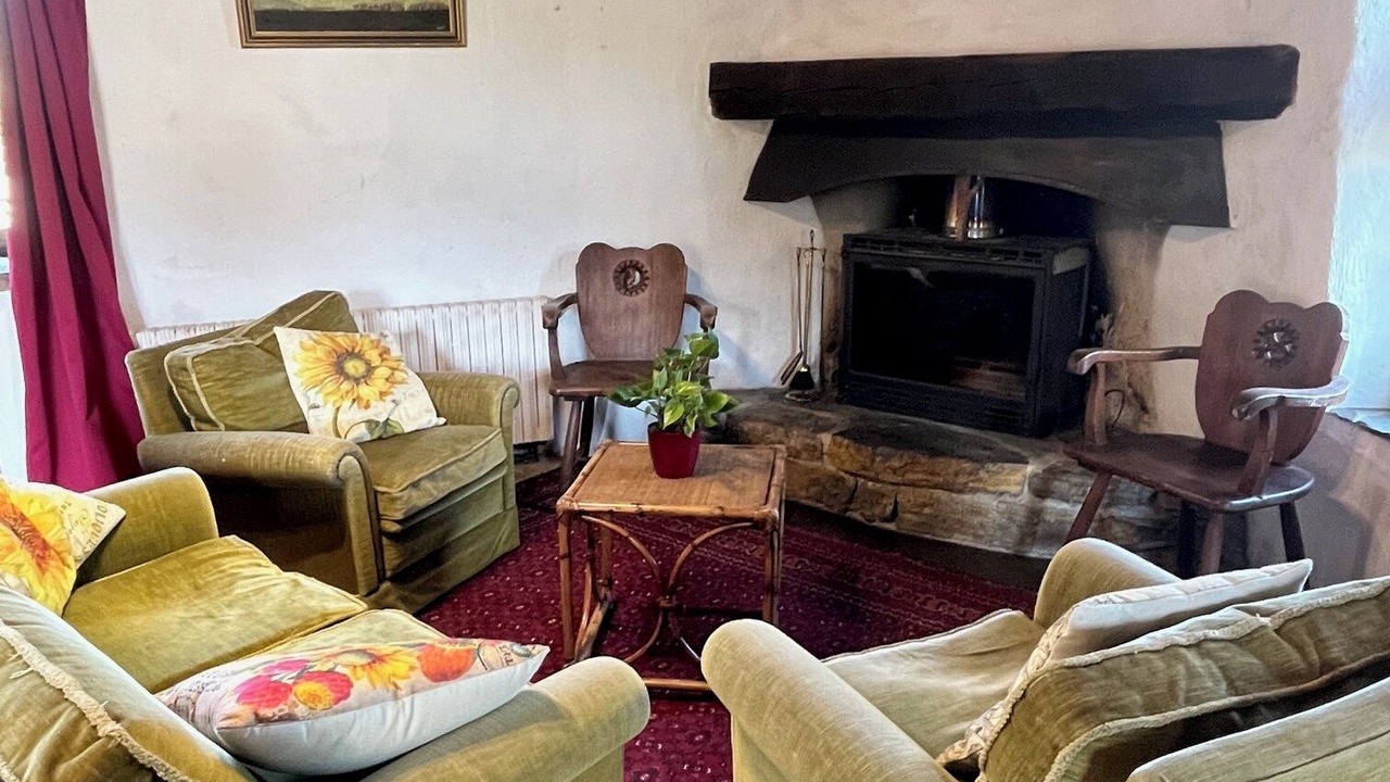 Photo of Livingroom in Saint-Laurent-le-Minier