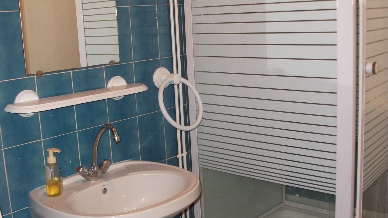 Photo of Bathroom in Beaumont-de-Lomagne