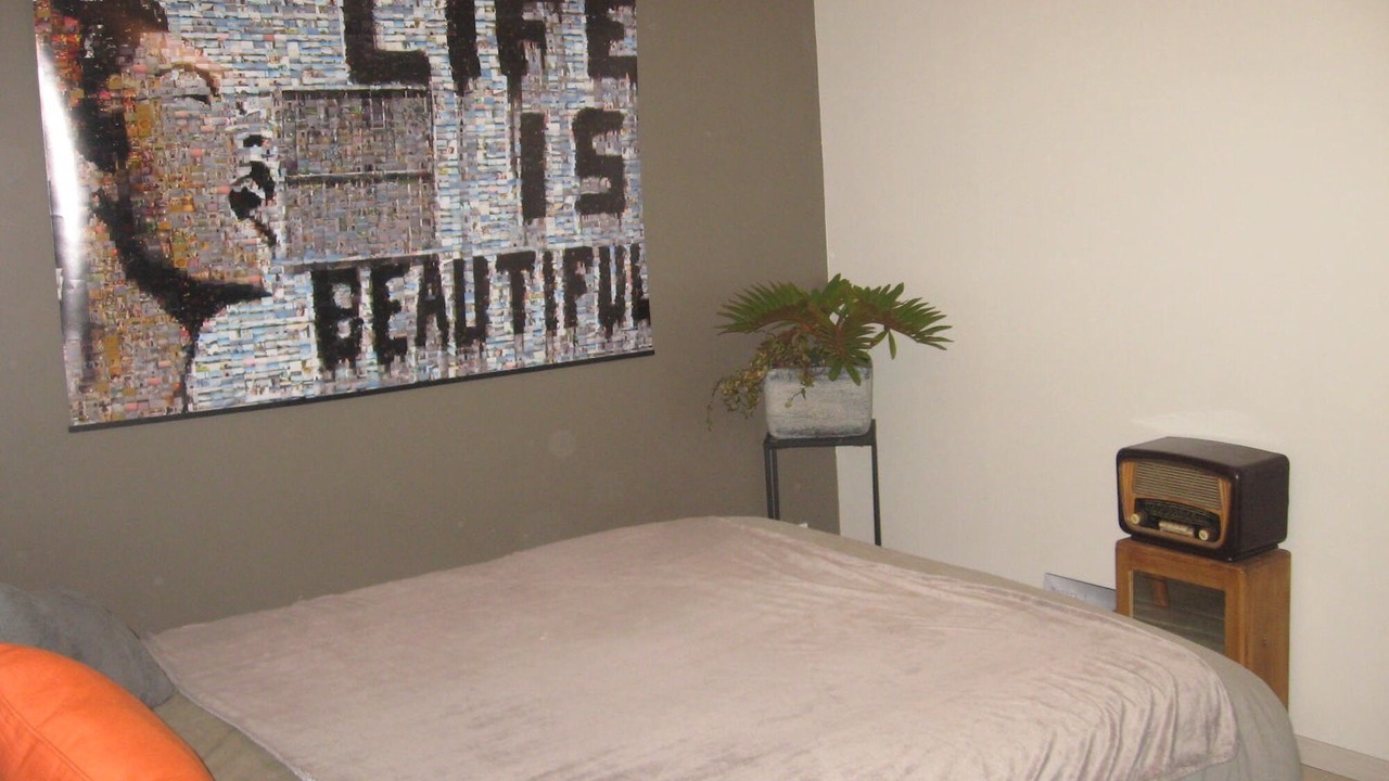 Photo of Bedroom in Chantemerle-les-Bles