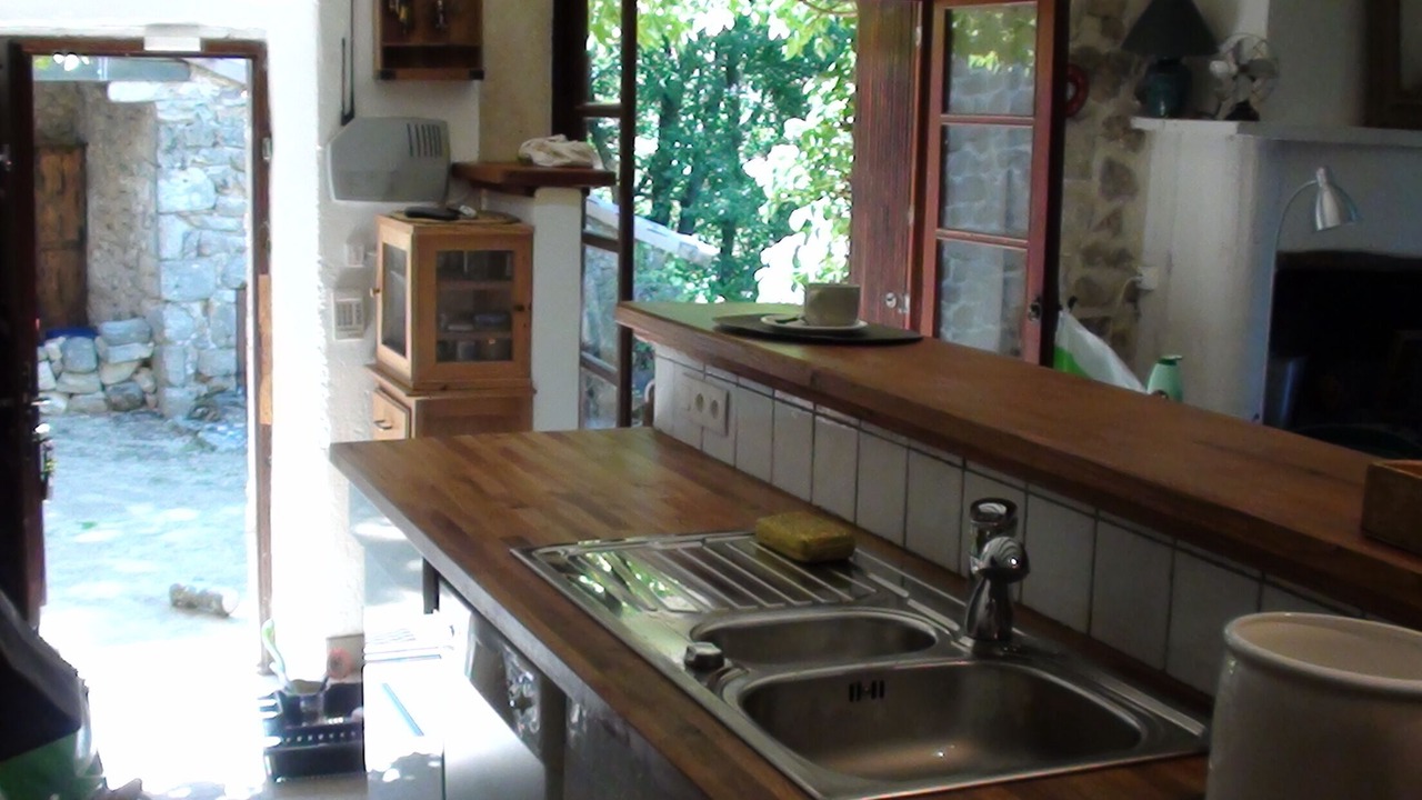 Photo of Kitchen in Chateauneuf-de-Vernoux