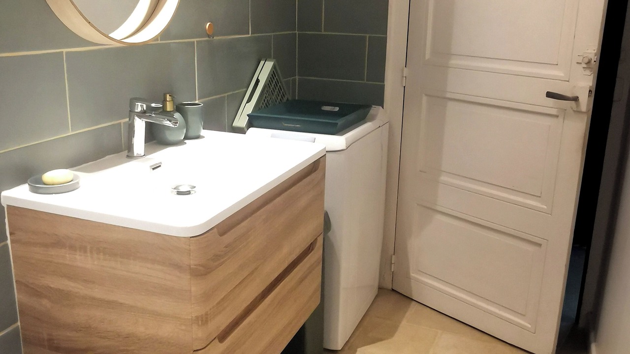 Photo of Bathroom in Chateauneuf-de-Vernoux