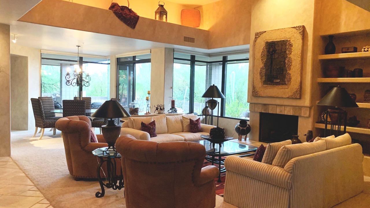 Photo of Livingroom in Desert Mountain