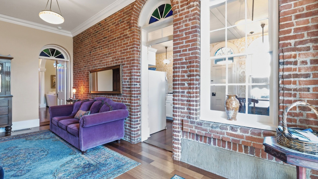 Photo of Livingroom in Jacksonville