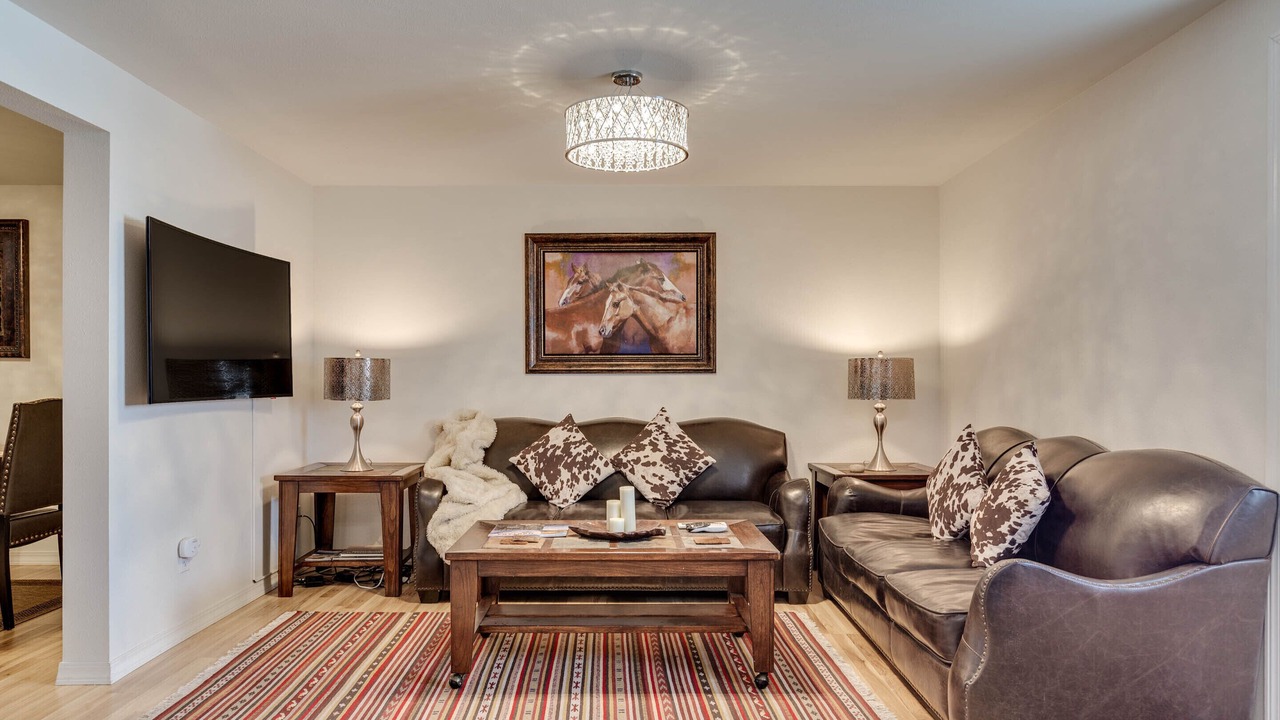 Photo of Livingroom in Gardiner