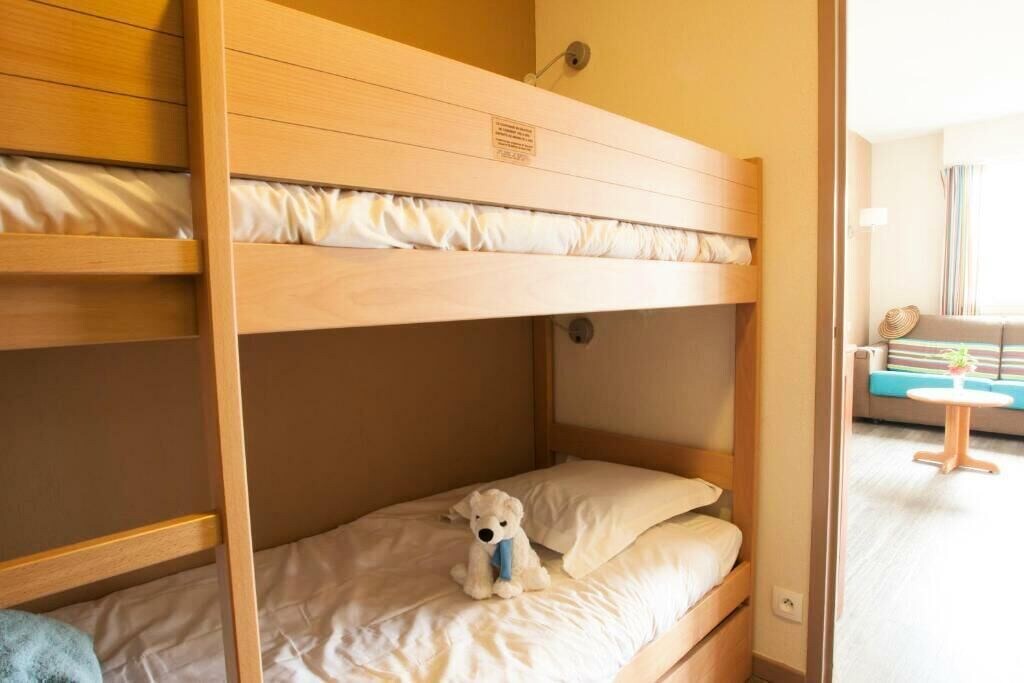Photo of Bedroom in Saint-Servan