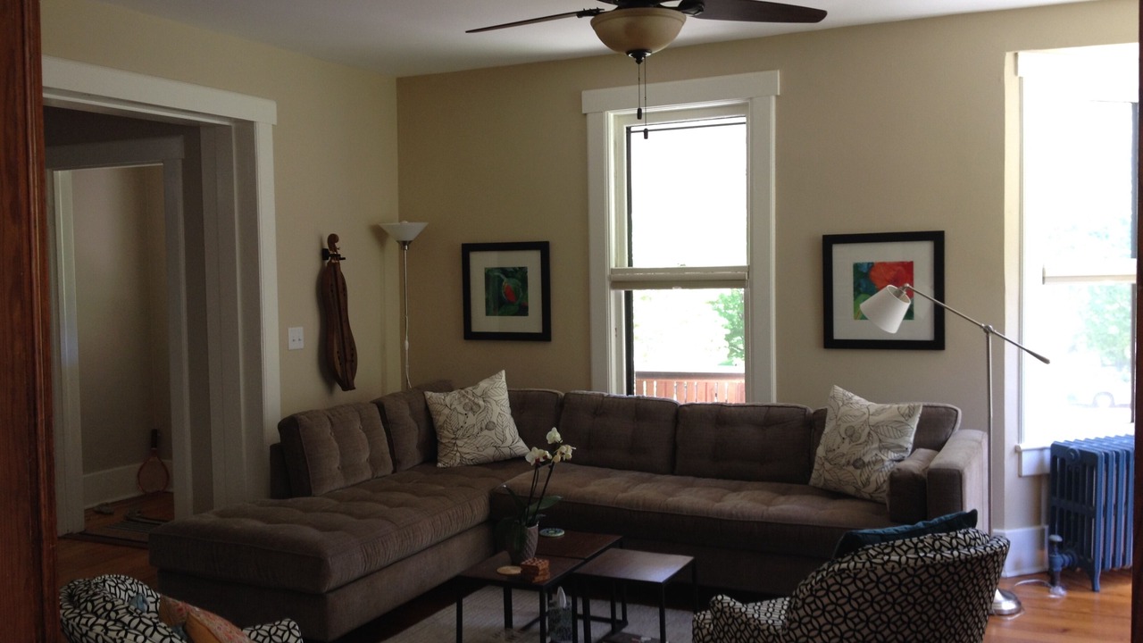 Photo of Livingroom in Historic Montford
