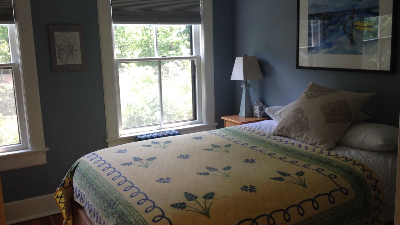 Photo of Bedroom in Historic Montford