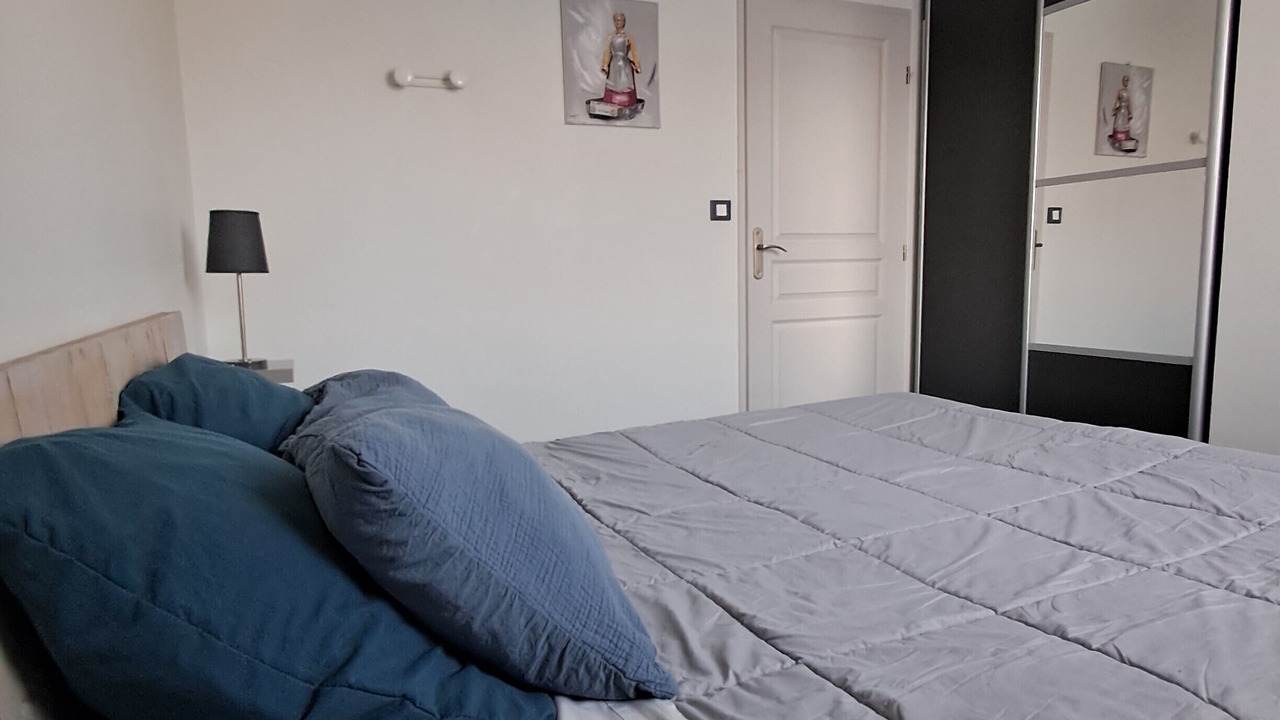 Photo of Bedroom in Holque
