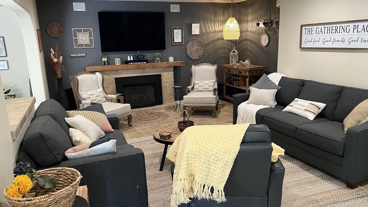 Photo of Livingroom in Costa Mesa