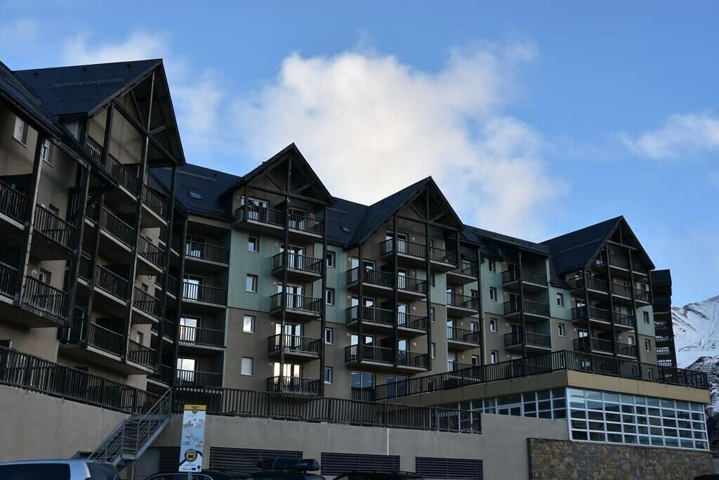 Photo of Buildings in Loudervielle