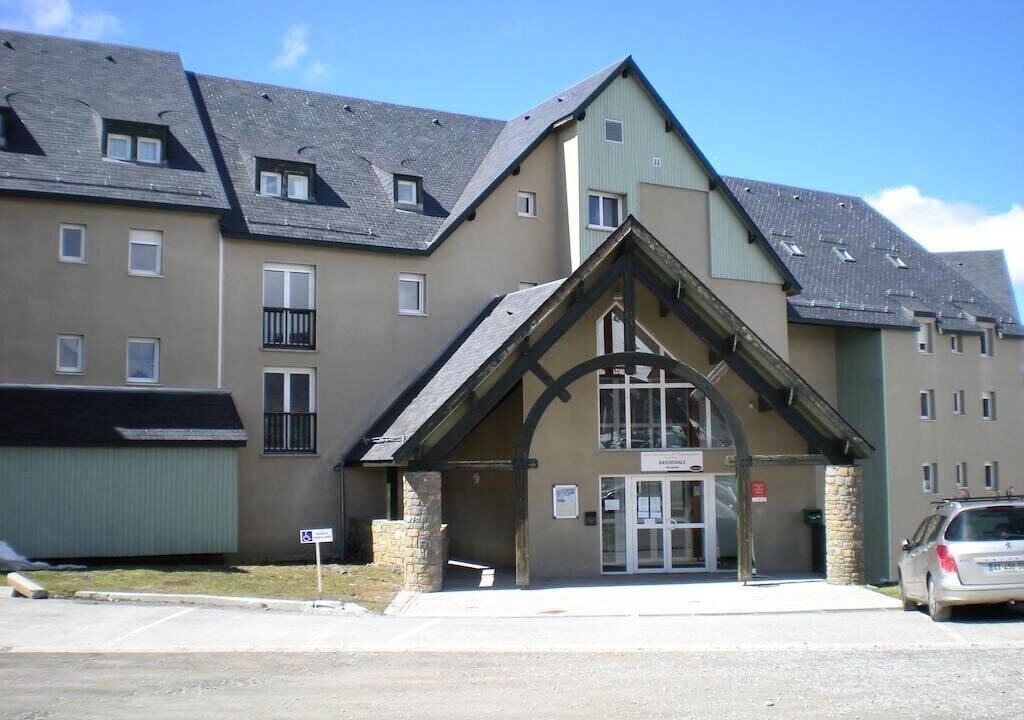 Photo of Buildings in Loudervielle