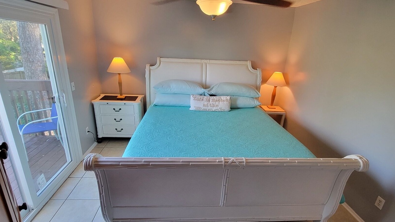 Photo of Bedroom in Neptune Beach