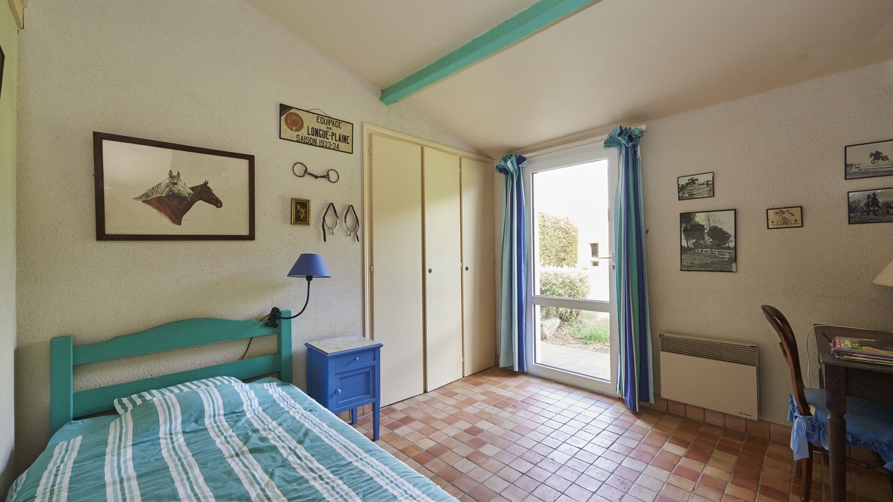 Photo of Bedroom in Saint-Vincent-sur-Graon