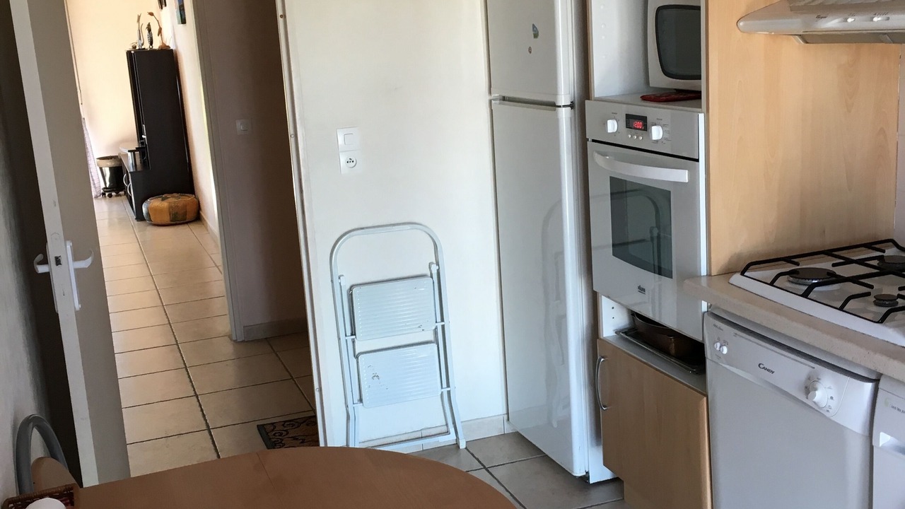 Photo of Kitchen in Razimbaud
