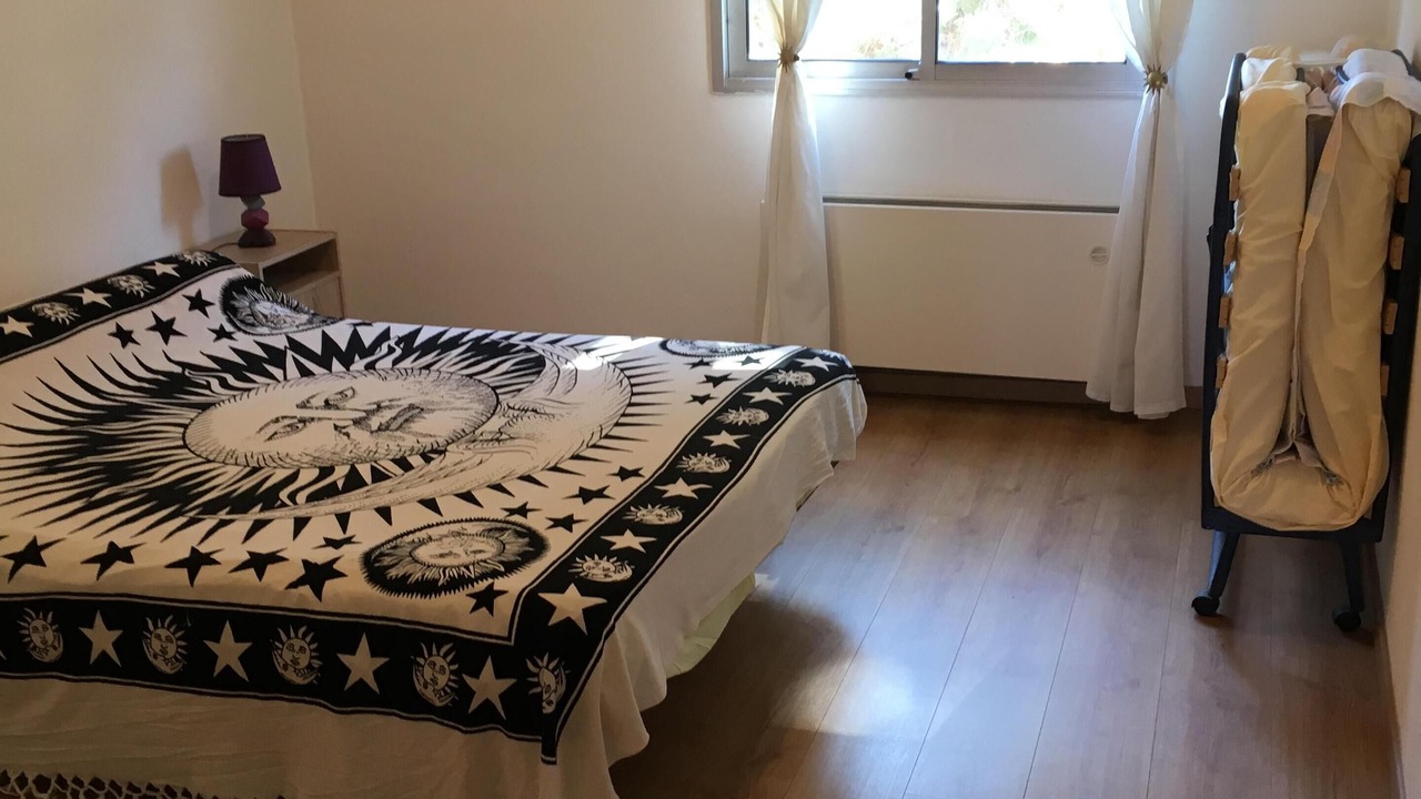 Photo of Bedroom in Razimbaud