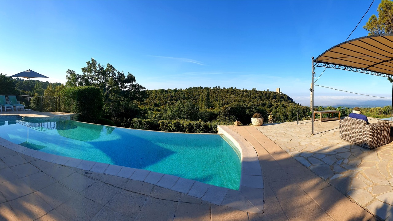 Photo of Outdoor in Tourtour