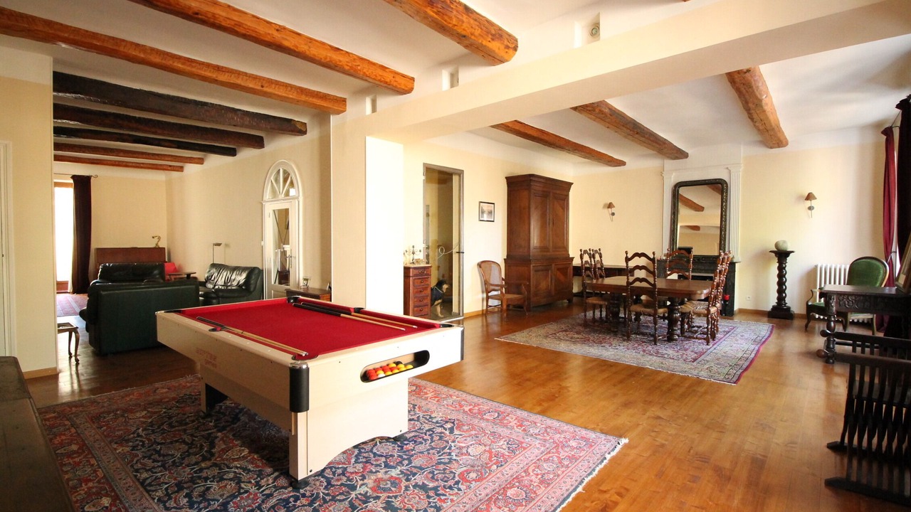 Photo of Livingroom in Lasalle