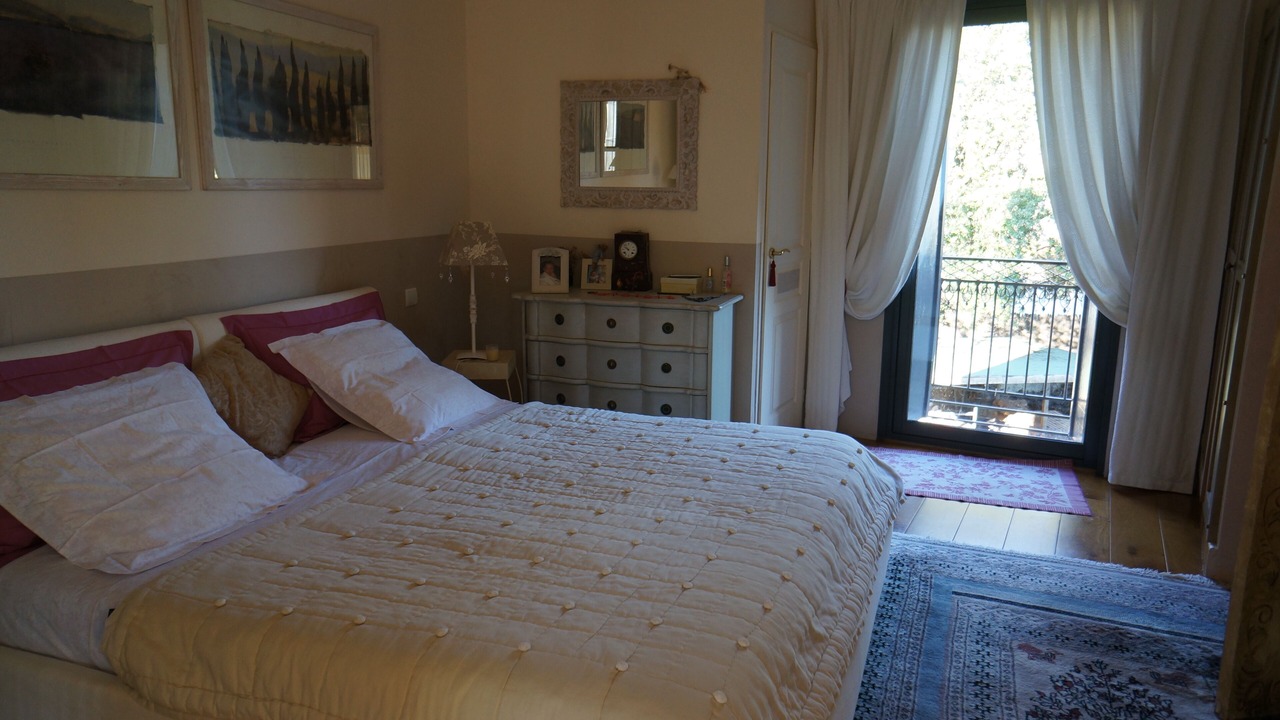 Photo of Bedroom in Saussan