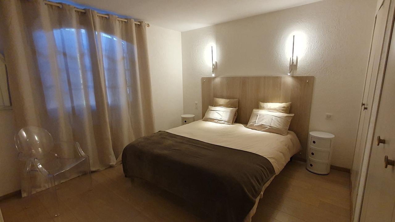 Photo of Bedroom in Teyran