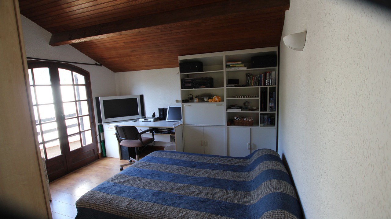 Photo of Bedroom in Teyran