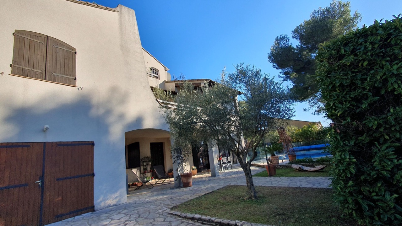 Photo of Outdoor in Teyran
