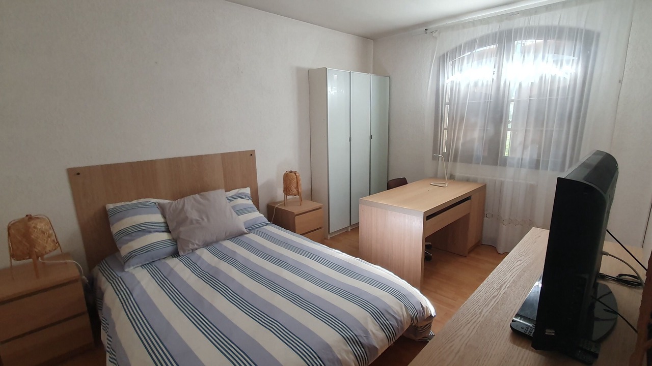Photo of Bedroom in Teyran